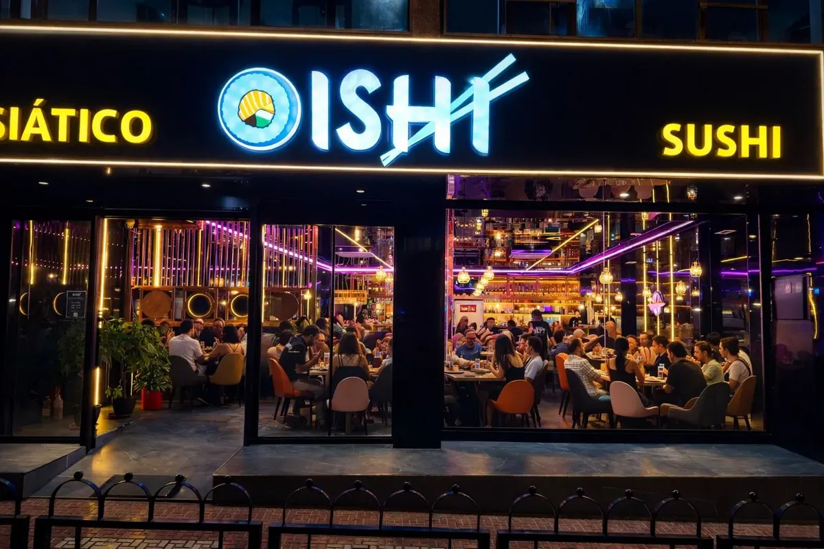 Fachada del Restaurante OISHI en Crevillent con letrero luminoso